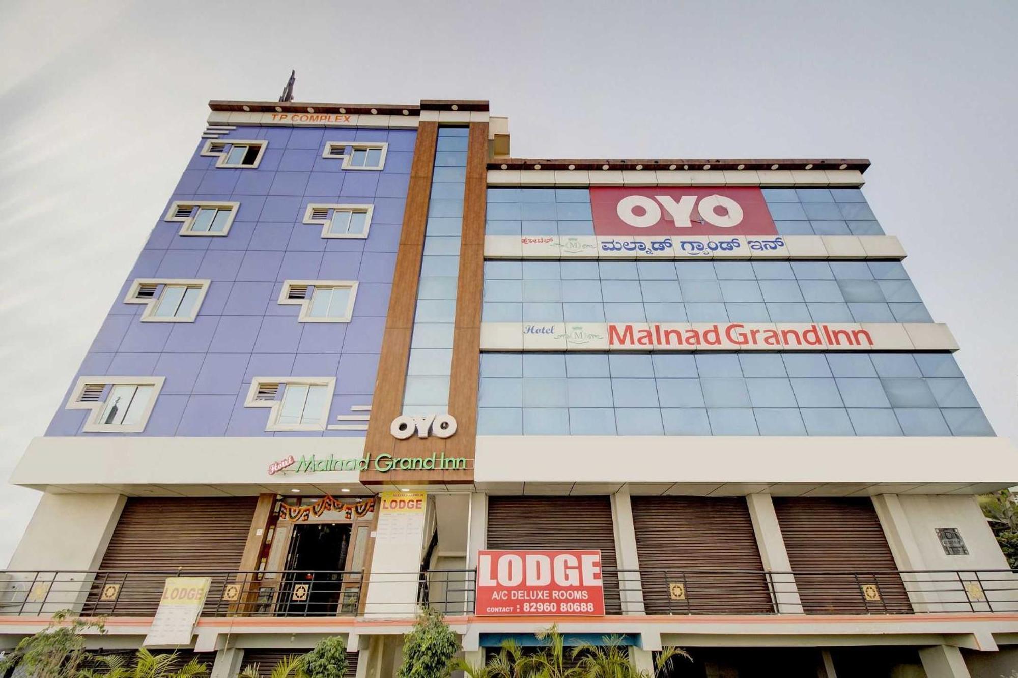 Hotel O Malnad Grand Inn Kumbalgod Bagian luar foto